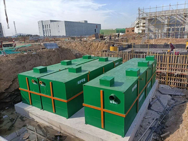 在日常生活中，可以說污水隨處可見，日常生活中產生的污水，簡稱“生活污水”。那生活污水該如何處理呢？